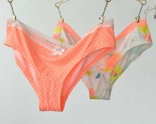 Slip jeunesse sexy en polyester,  - Ref 646453