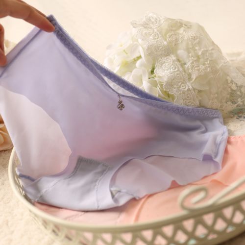 Slip jeune en soie Ice - Ref 647895