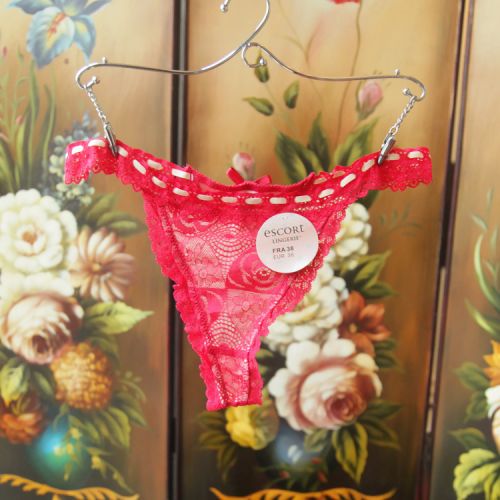 Slip jeunesse sexy en nylon - Ref 648407