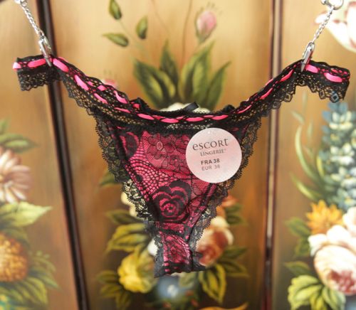 Slip jeunesse sexy en nylon - Ref 649074