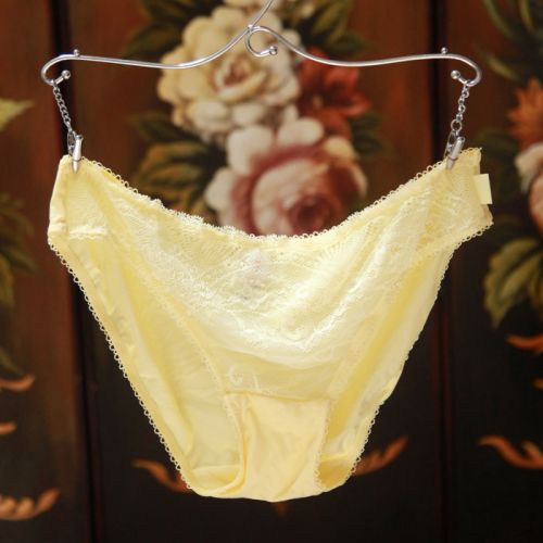Slip jeunesse sexy en nylon - Ref 652318