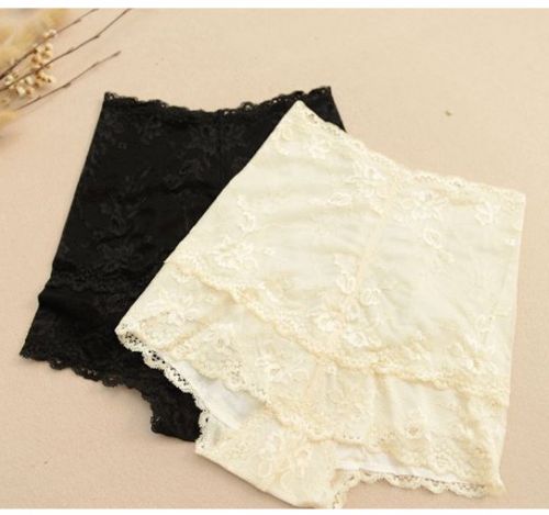 Slip Moyen-âge culotte taille en soie - Ref 658315