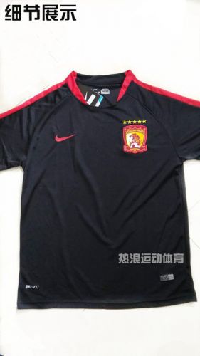 Survêtement de sport - Ref 514568