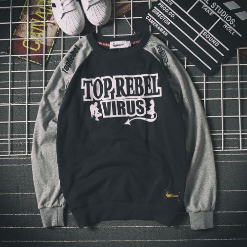 Sweatshirt homme POWOEON - Ref 3129450
