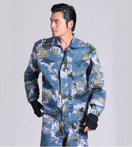 Tenue militaire - Ref 1848745