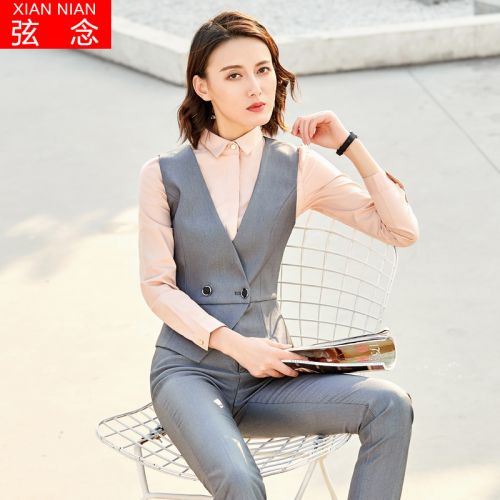 Tailleur femme - Ref 3242549
