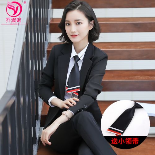 Tailleur femme - Ref 3243786
