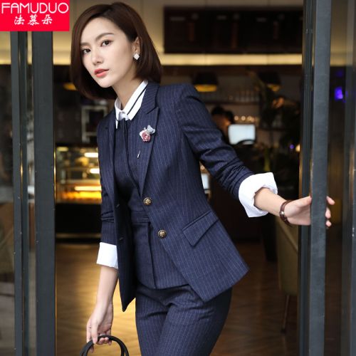Tailleur femme - Ref 3244139