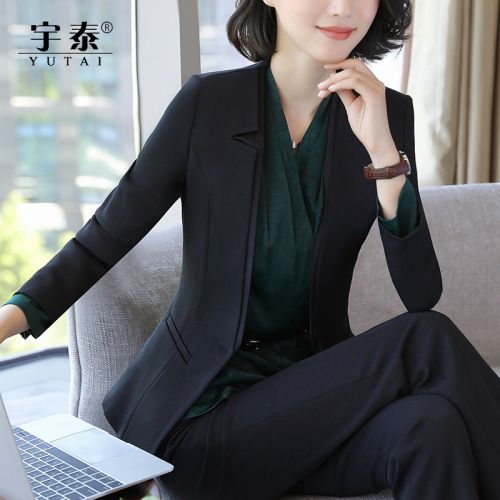Tailleur femme - Ref 3244291