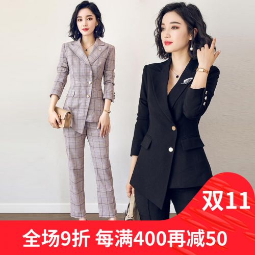 Tailleur femme - Ref 3244317