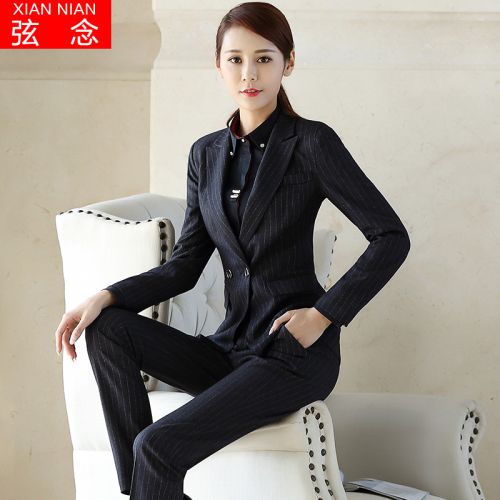 Tailleur femme - Ref 3244392