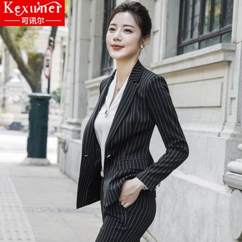 Tailleur femme - Ref 3244513