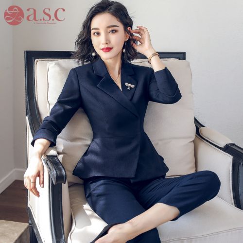 Tailleur femme - Ref 3244547