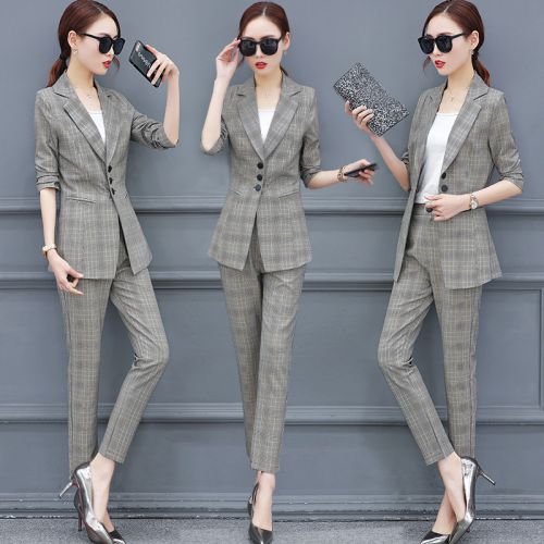 Tailleur femme - Ref 3244674