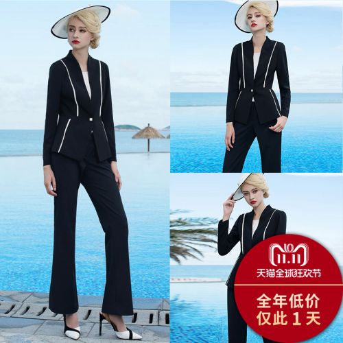 Tailleur femme - Ref 3244693