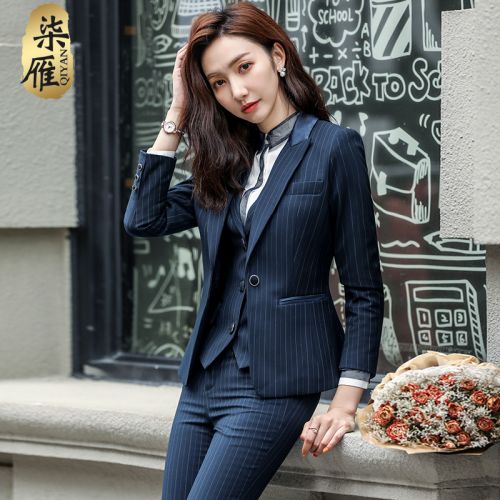 Tailleur femme - Ref 3244753