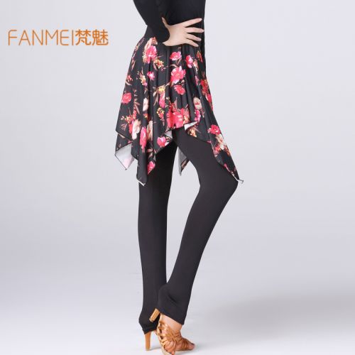 Tenue de danse espagnole pour femme en CVC - Ref 2860069