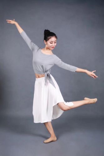  Tenue de danse moderne pour femme - Ref 2846681