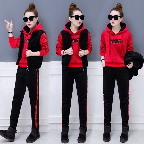 Tenue de loisirs femme - Ref 3240489