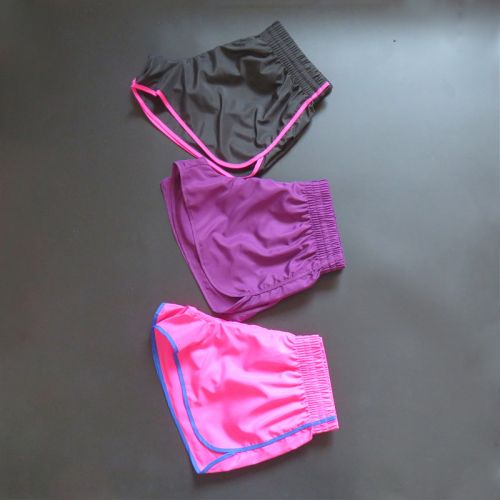  Tenue de sport femme Deux portent des shorts à séchage rapide en polyester - Ref 466539