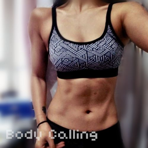  Tenue de sport femme - Ref 467692