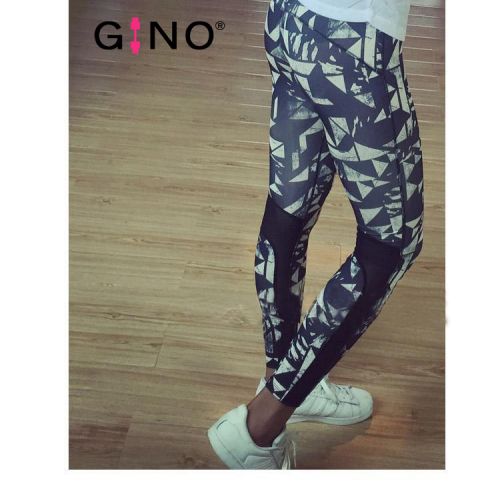  Tenue de sport femme - Ref 467695