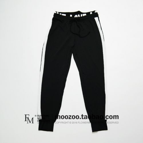 Tenue de sport femme FLOWERMO Voir les détails - Ref 467986