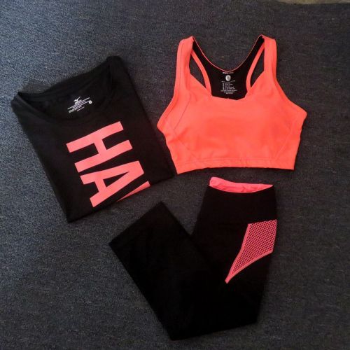  Tenue de sport femme séries d'été en nylon - Ref 468558