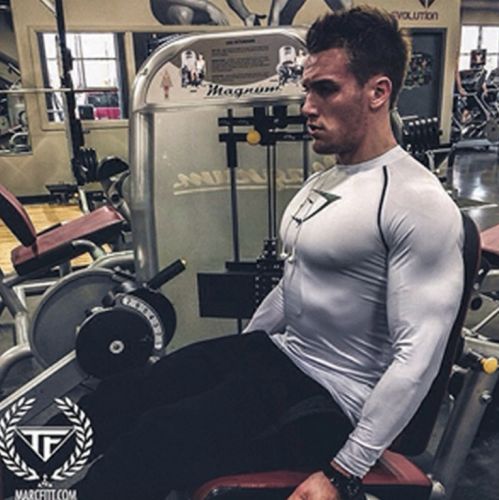  Tenue de sport homme - Ref 468574