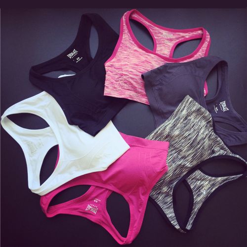  Tenue de sport femme - Ref 469349