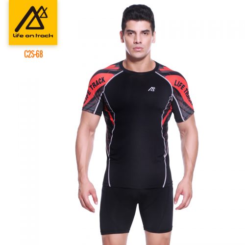  Tenue de sport homme LIFE ON TRACK hommes manches courtes en polyester - Ref 469481