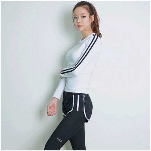  Tenue de sport femme - Ref 469601