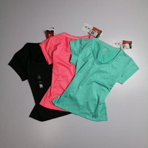  Tenue de sport femme - Ref 469791