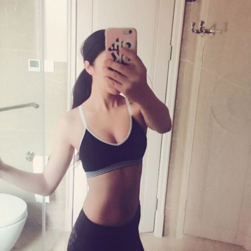  Tenue de sport femme FABLETICS en nylon - Ref 470262