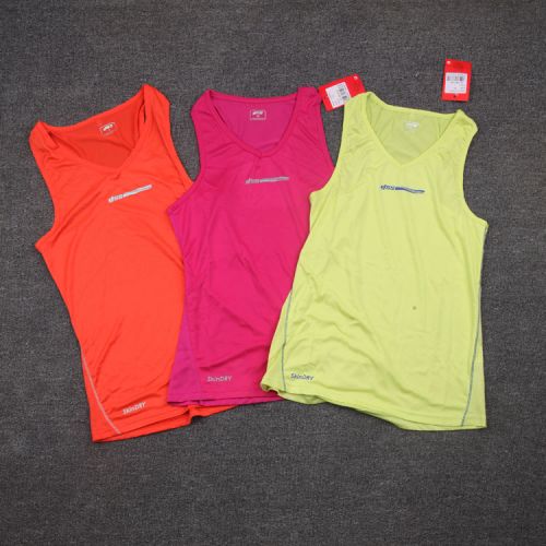  Tenue de sport femme - Ref 470326