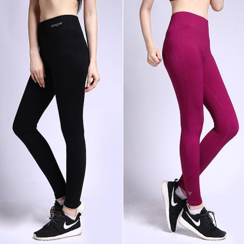  Tenue de sport femme - Ref 470479