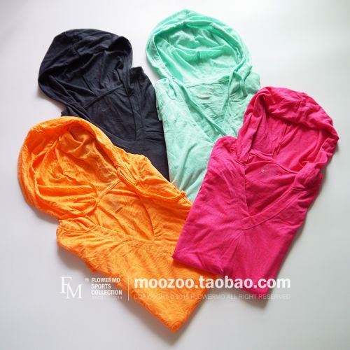 Tenue de sport femme FLOWERMO Voir les détails - Ref 470937