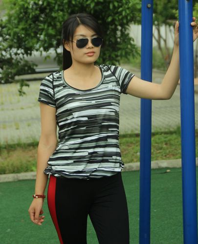  Tenue de sport femme - Ref 473084