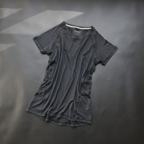  Tenue de sport femme Col V lâche T en polyester - Ref 473265