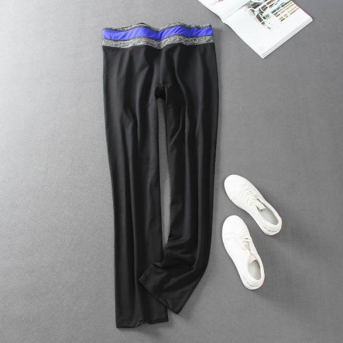 Tenue de sport femme inconnu - Ref 473363