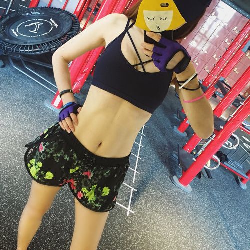  Tenue de sport femme - Ref 474930