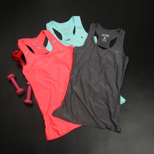  Tenue de sport femme - Ref 476731