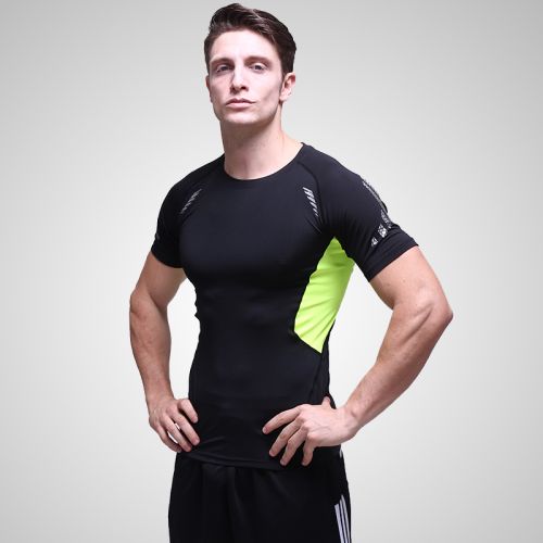 Tenue de sport homme - Ref 476835