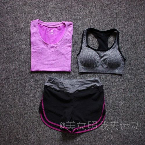 Tenue de sport femme - Ref 477115