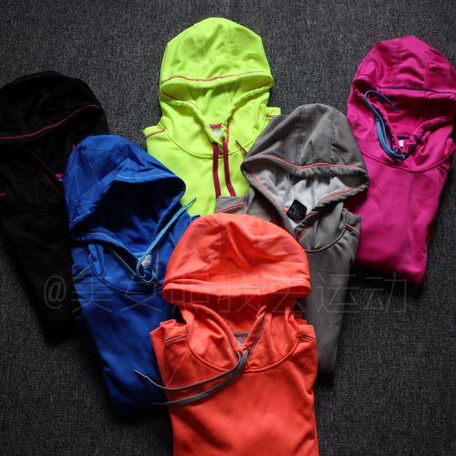  Tenue de sport femme - Ref 477129