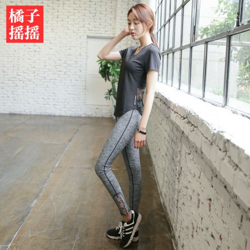 Tenue de sport femme - Ref 528355