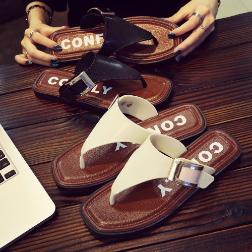 Tongs femme en plastique - semelle Ref 2665801