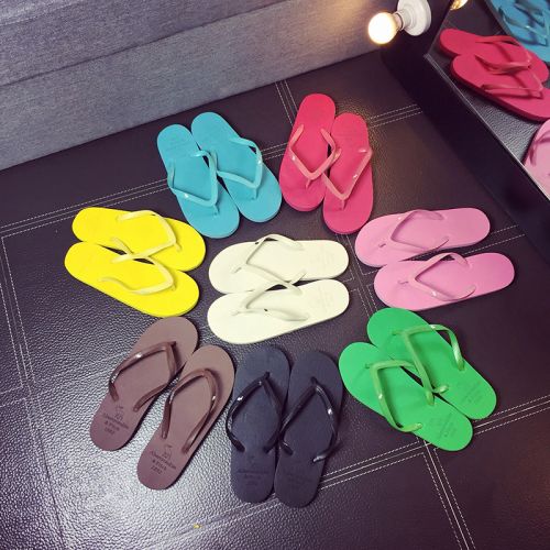 Tongs femme en plastique - semelle caoutchouc Ref 2665897