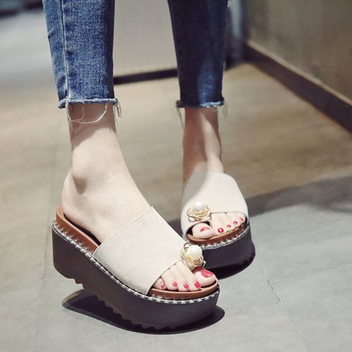 Tongs femme en Daim de vache nubuck - semelle polyurethane Ref 2666007