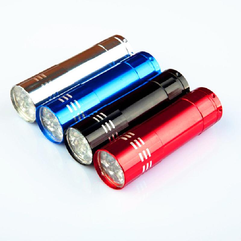 Torche de survie 0.05W - batterie 4.5 mAh Ref 3400523